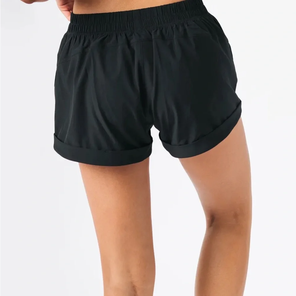 ZYIA Black Summer Shorts - Picture 4 of 4